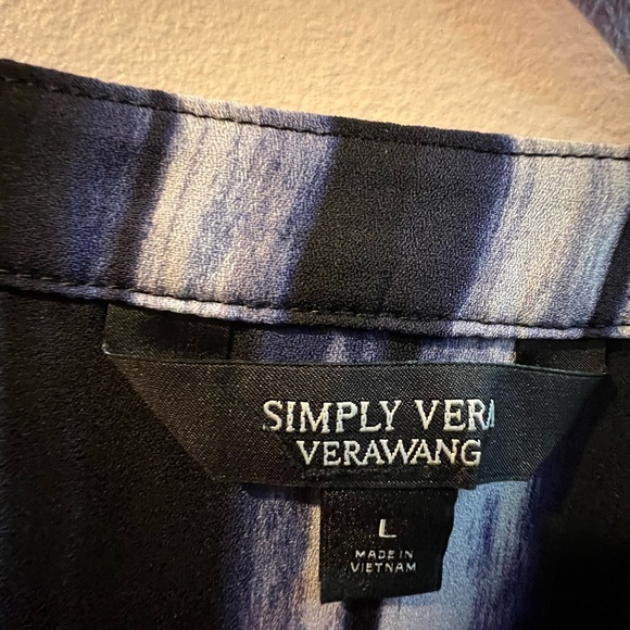 Simply Vera Wang Women’s Stand-up Collar Long-sleeved Blouse size large - Picture 2 of 2